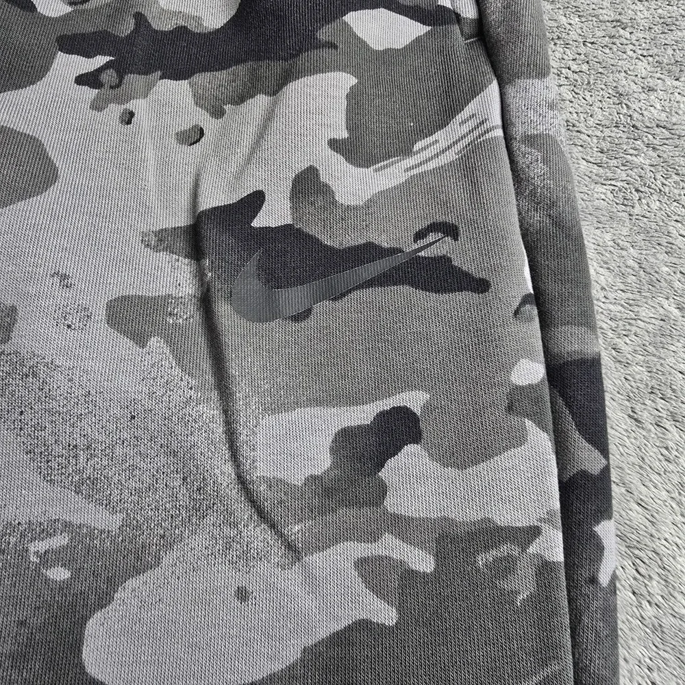 Nike joggers mens